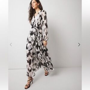 White House Black Market Monochrome Maxi Dress